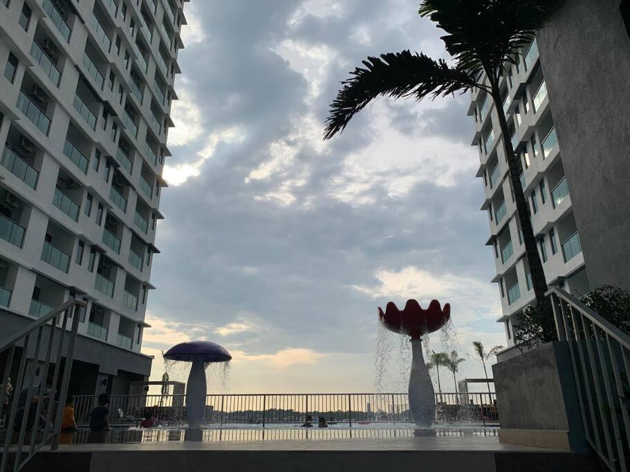 Mishal'S Homestay-Vista Bangi Studio Service Apartment Kajang Exterior foto
